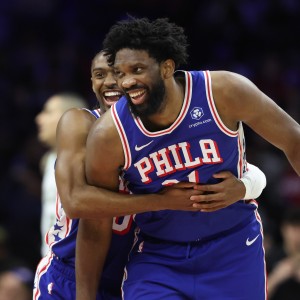 ng28-凌波微步！马克西背运过人 随后妙传助攻恩比德篮下起飞暴扣