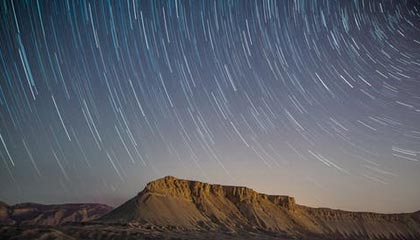 ng28-WBG下路发难抓死蛇女，战场蔓延中路两边打出1换1